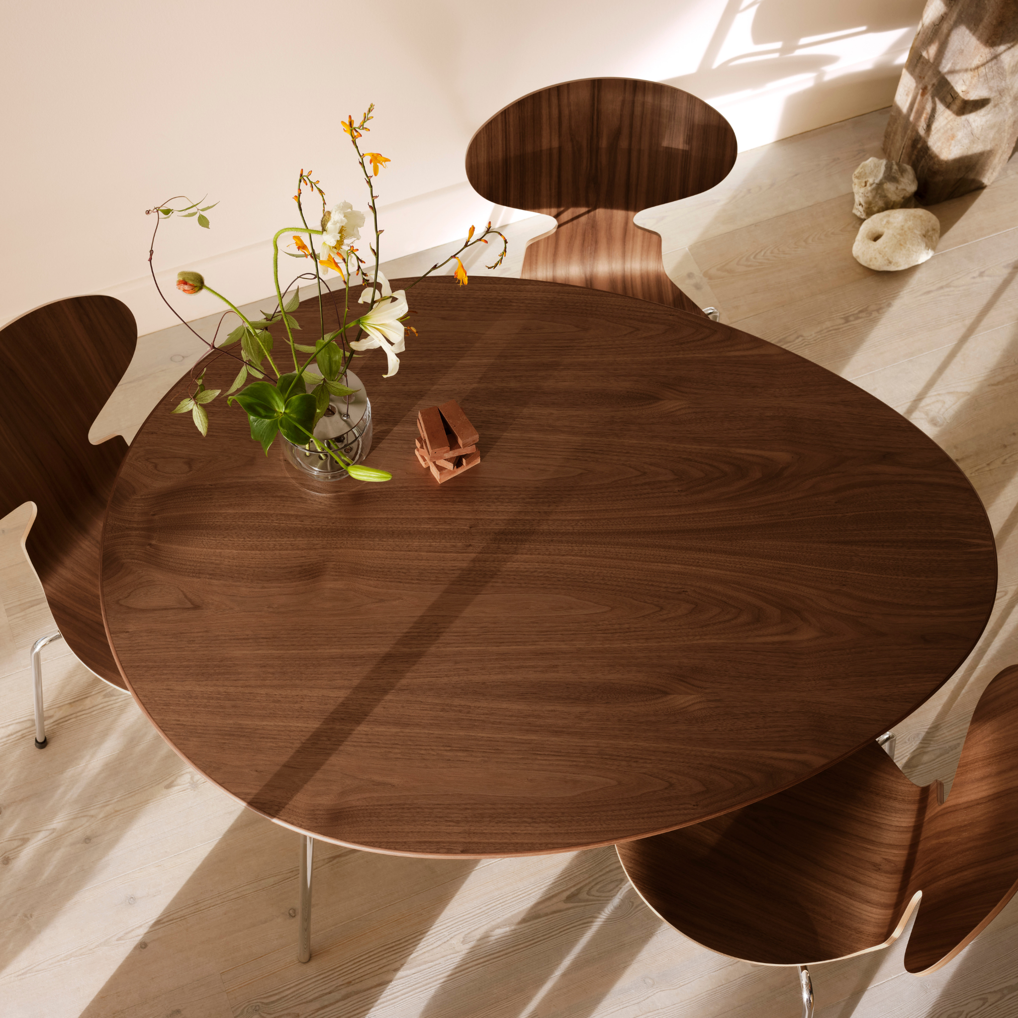 Ant Chair Clear Lacquered Veneer